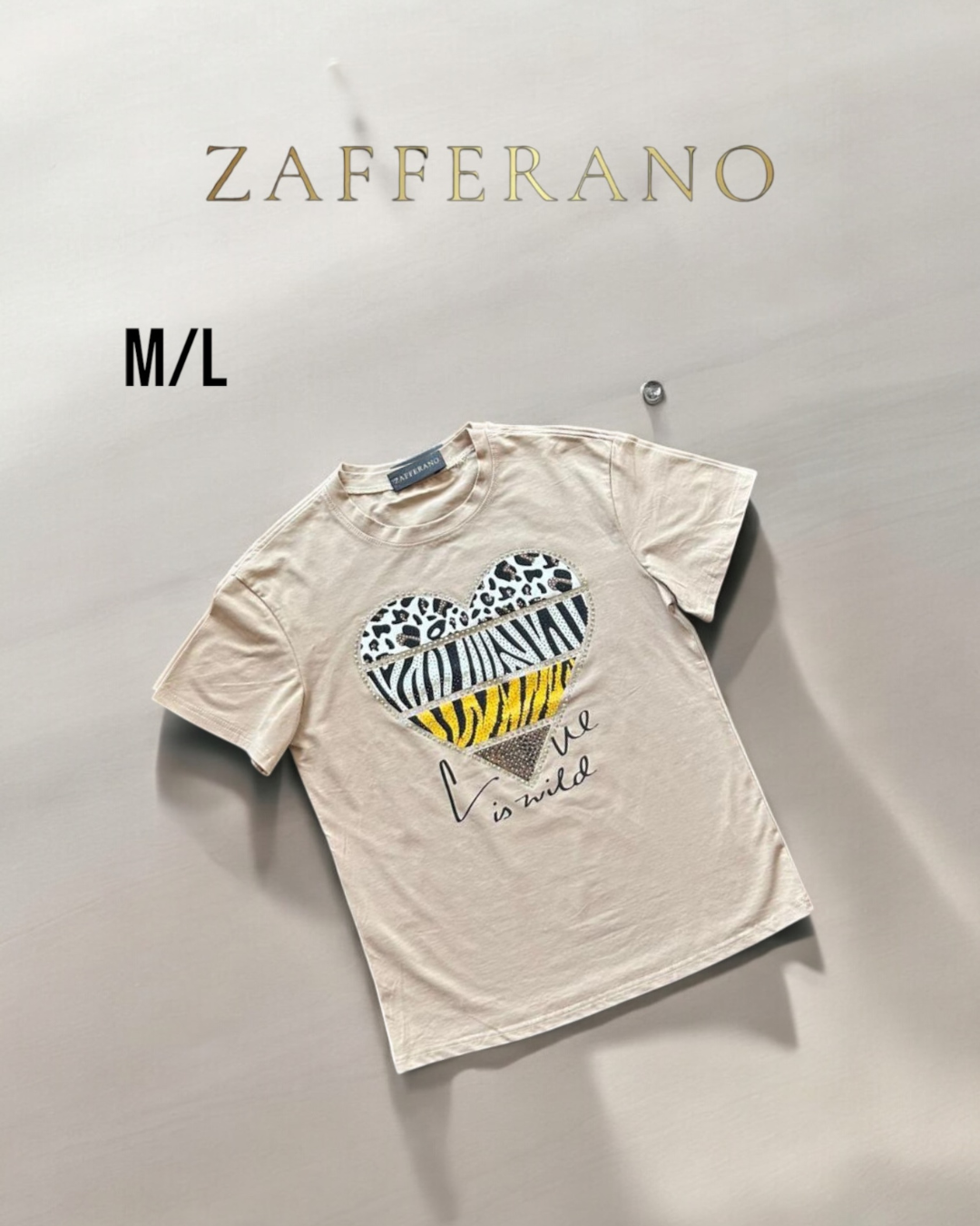 Playera “Love in wild” color negro